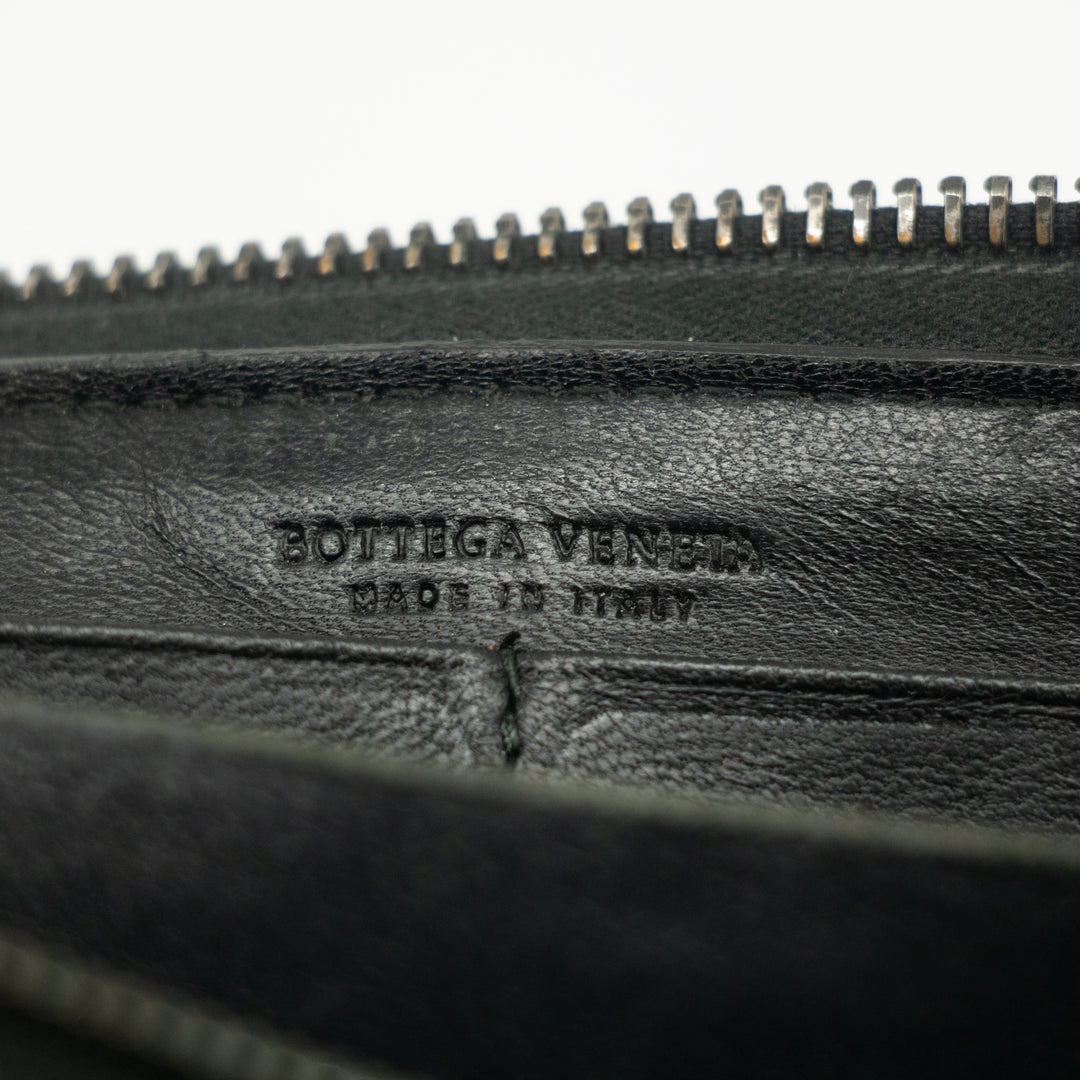 Bottega Black Intrecciato Weave Wallet #1443