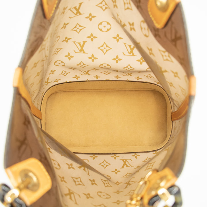 Louis Vuitton Monogram Ambre Vinyl Cabas MM Shoulder Bag #2572