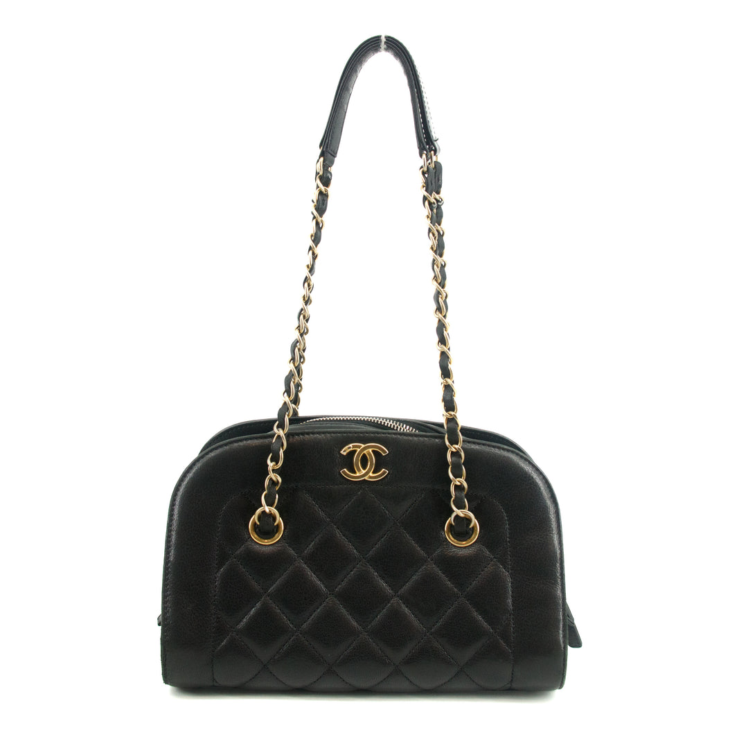 Chanel Matelasse Black Lambskin Shoulder Bag Gold Hardware #2864