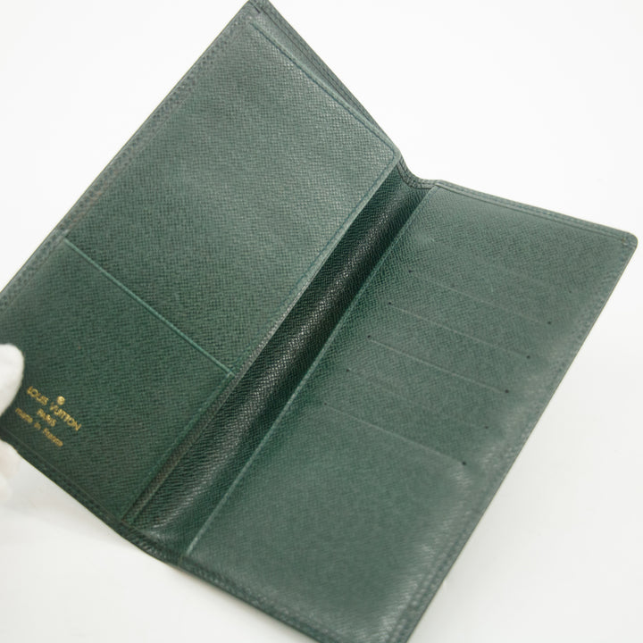 Louis Vuitton Green Taiga Long Wallet #3078