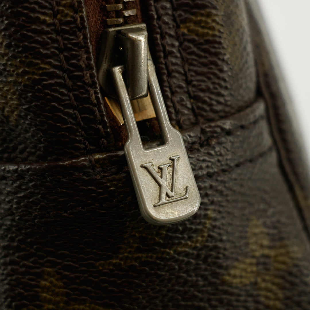 Louis Vuitton Monogram Canvas Trousse Toilette 23 Brown Pouch #3485