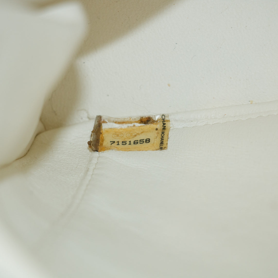 Chanel Wild Stitch White Lambskin Chocolate Bar Shoulder Bag #3640