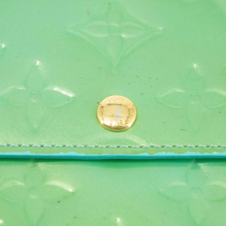 Louis Vuitton Green Vernis Sarah Long Wallet #3951