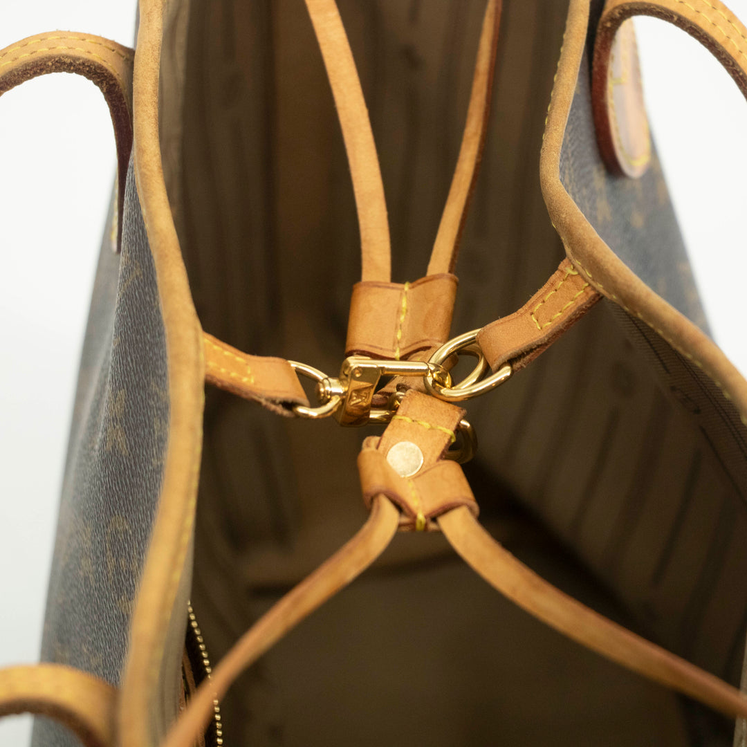 Louis Vuitton Monogram Canvas Brown Neverfull MM Shoulder Bag #3990