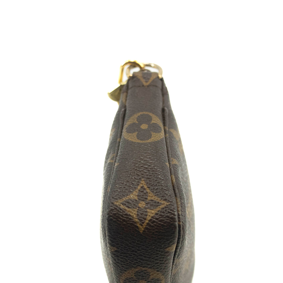 Louis Vuitton Monogram Canvas Brown Mini Pochette Accessories Clutch #4753
