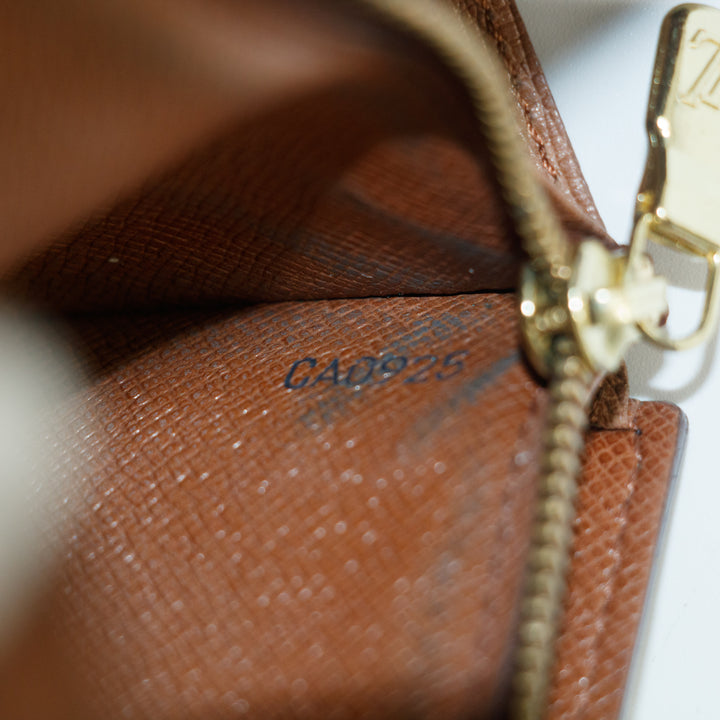 Lous Vuitton Monogram Canvas Sarah Long Wallet #5157