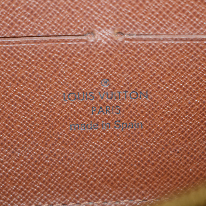 Louis Vuittion Monogram Canvas Zippy Wallet #5158