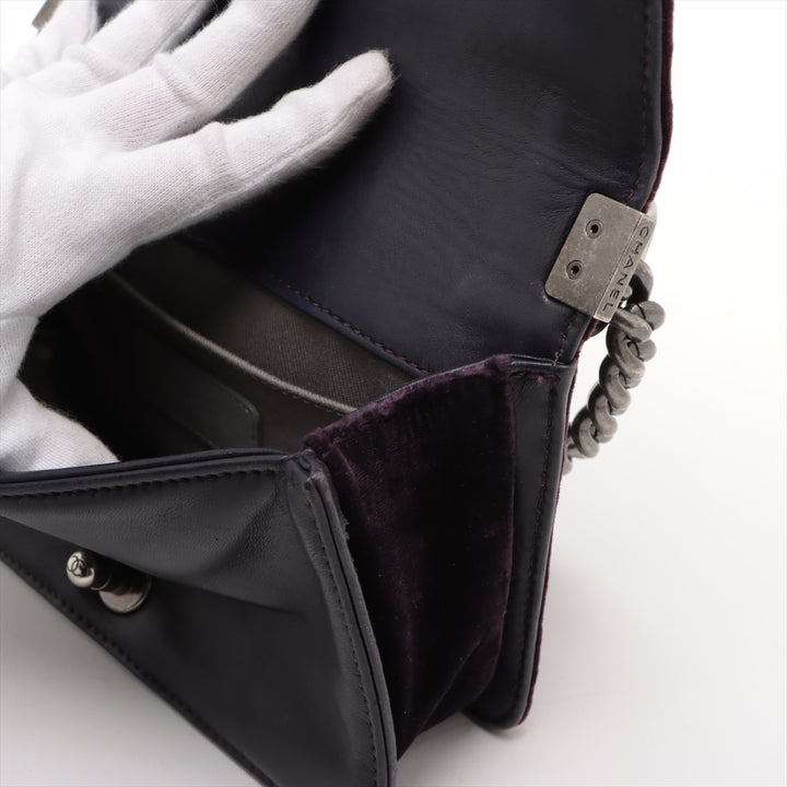 Chanel Boy 20 Small Purple Velvet Chain Shoulder Bag Purple Gunmetal Fittings 17 Series #3748