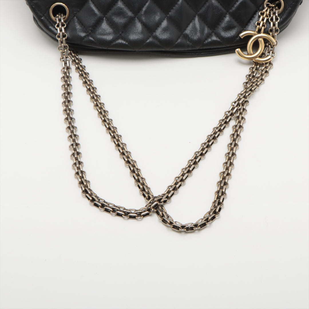 Chanel Matelasse Lambskin Chain Shoulder Bag Black Gold Metal Fittings 14 Series #2608